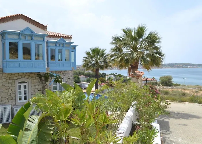 Willa Fener Burnunda Denize Sifir Orjinaltas Malikane