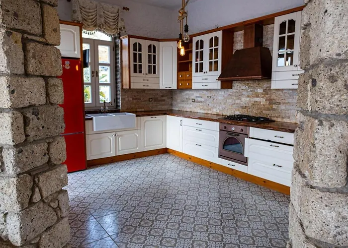 Fener Burnunda Denize Sifir Orjinaltas Malikane Willa